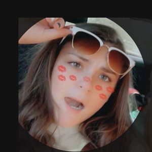 Meet your Posher, Andie